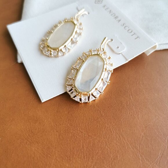 Kendra Scott Elle Gold Ivory Mother-of-Pearl Crystal Frame Earrings Trendy - Picture 2 of 4